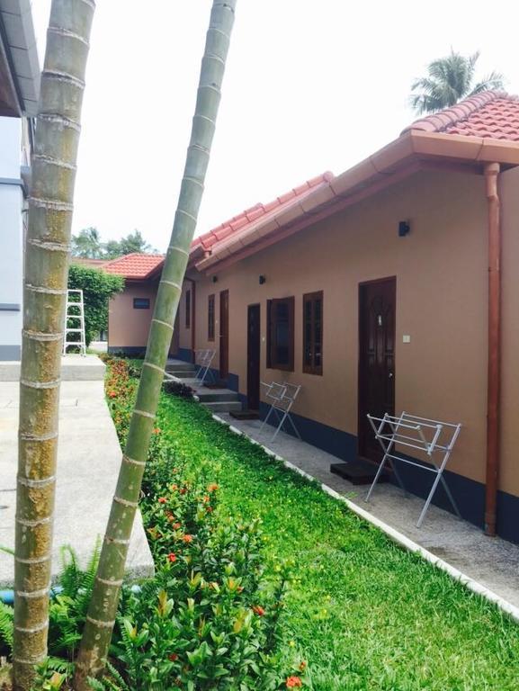 The Resort Happy Elephant Rawai Exterior foto