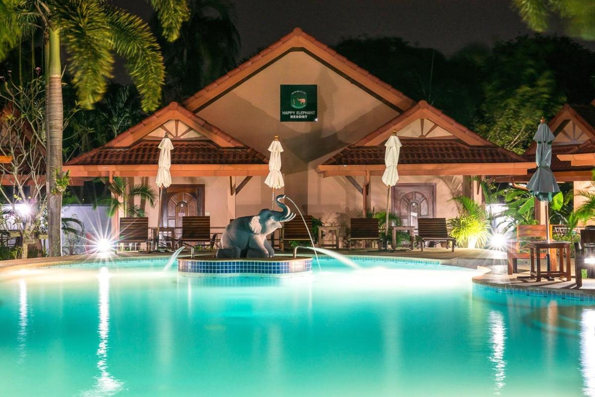 The Resort Happy Elephant Rawai Exterior foto